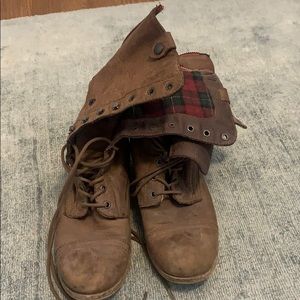 Steve Madden combat boots